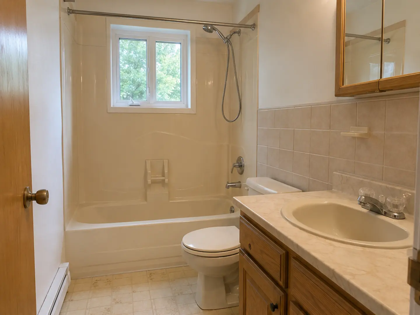 Demonstration bathroom before renovation